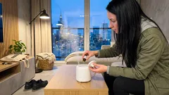 Dyfuzor zapachowy w domu: te ustawienia i „kilka kropli” robią największą różnicę